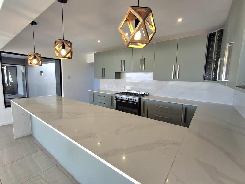 5 Bedroom Property for Sale in Cape St Martin Private Reserve Western Cape